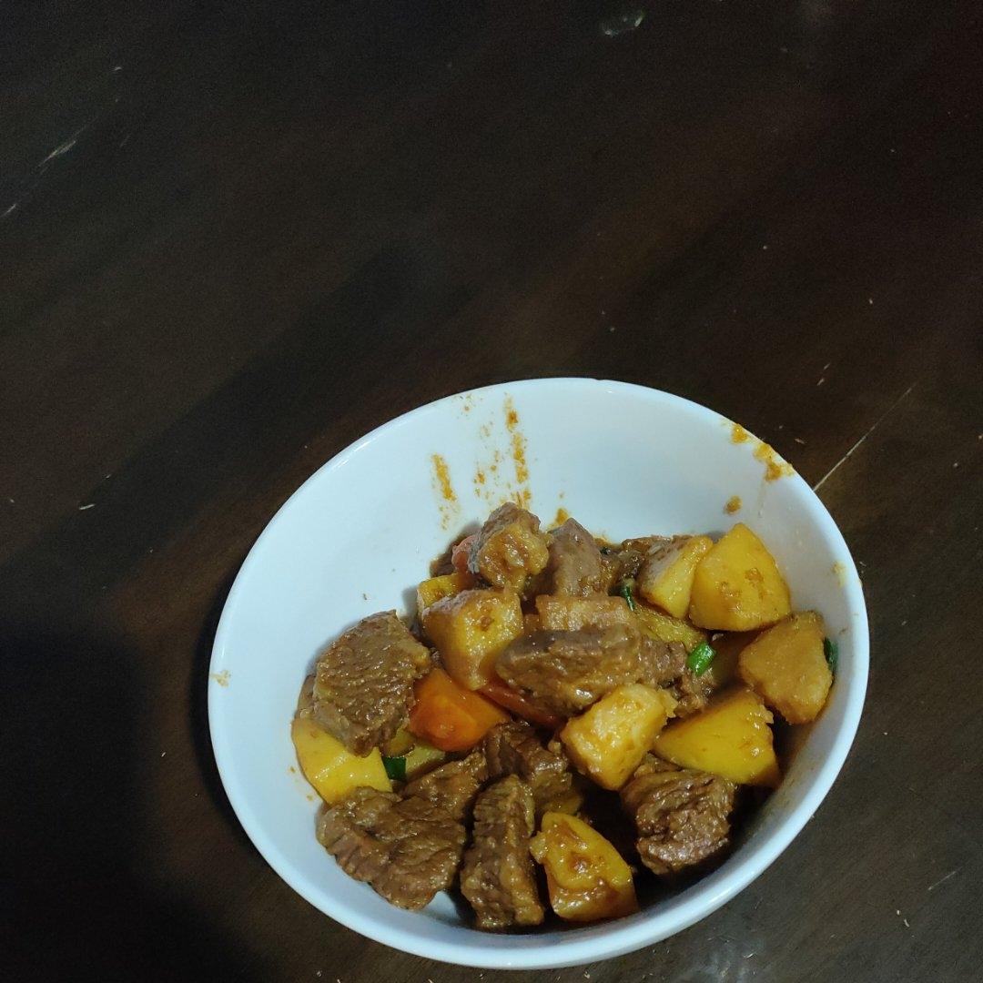 堂妈的土豆炖牛腩