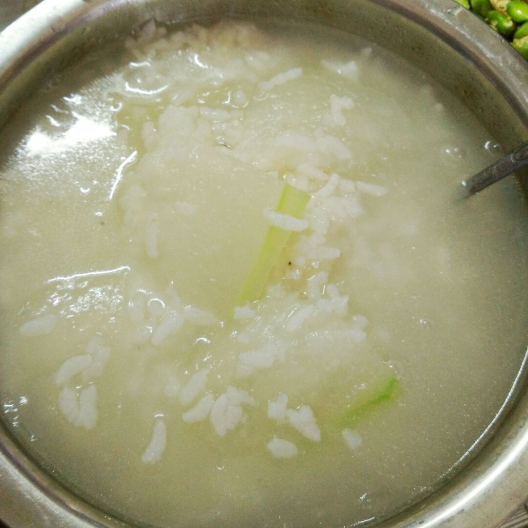 懒厨娘六水做的冬瓜虾皮汤