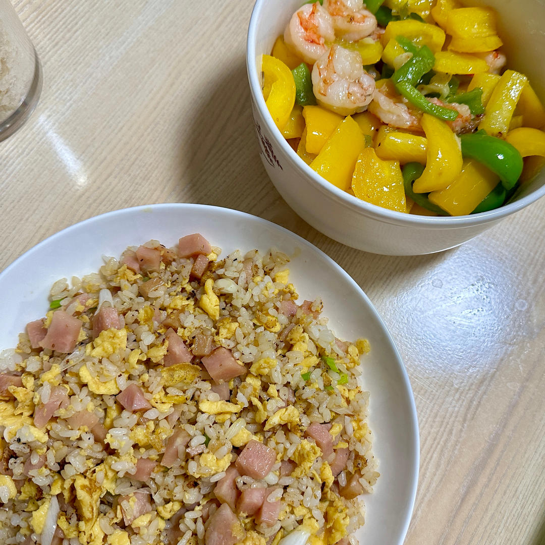 彩椒炒虾仁