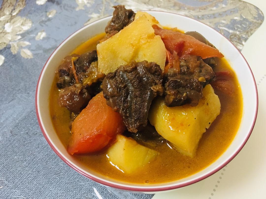 土豆炖牛肉