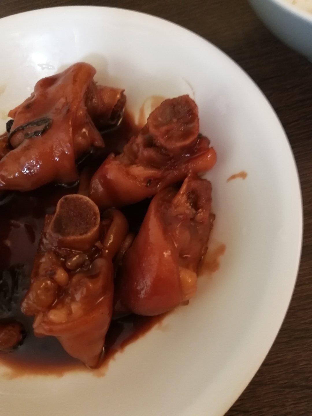 玫瑰腐乳猪蹄
