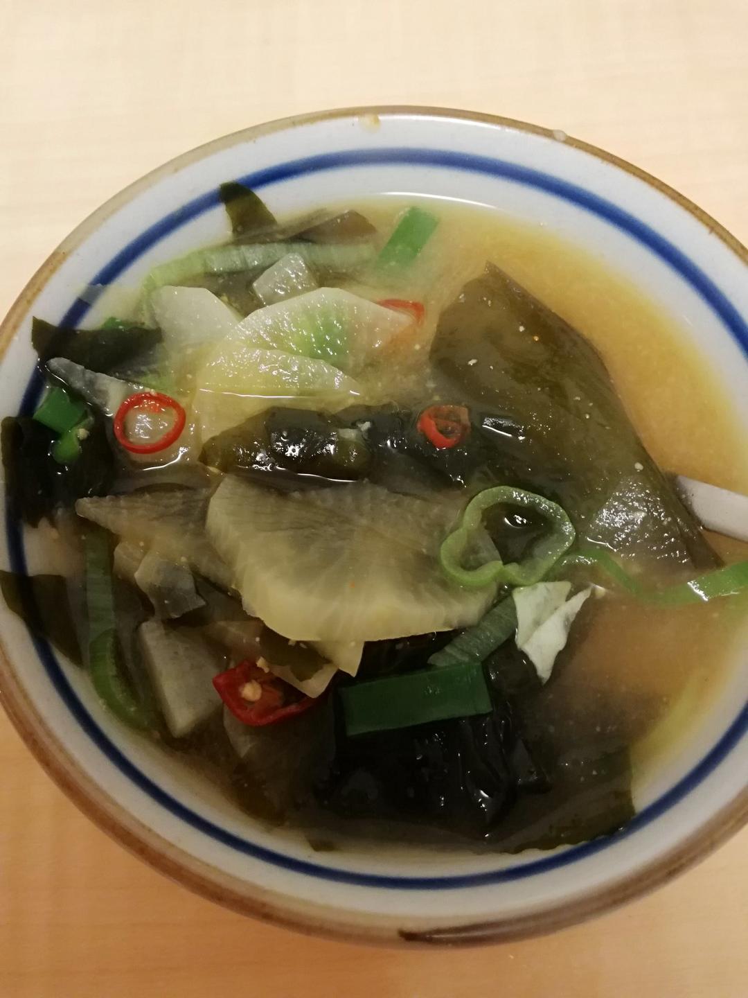 萝卜海带大酱汤