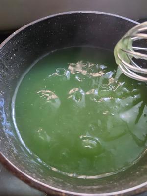 翡翠凉拌捞汁豌豆粉的做法 步骤6