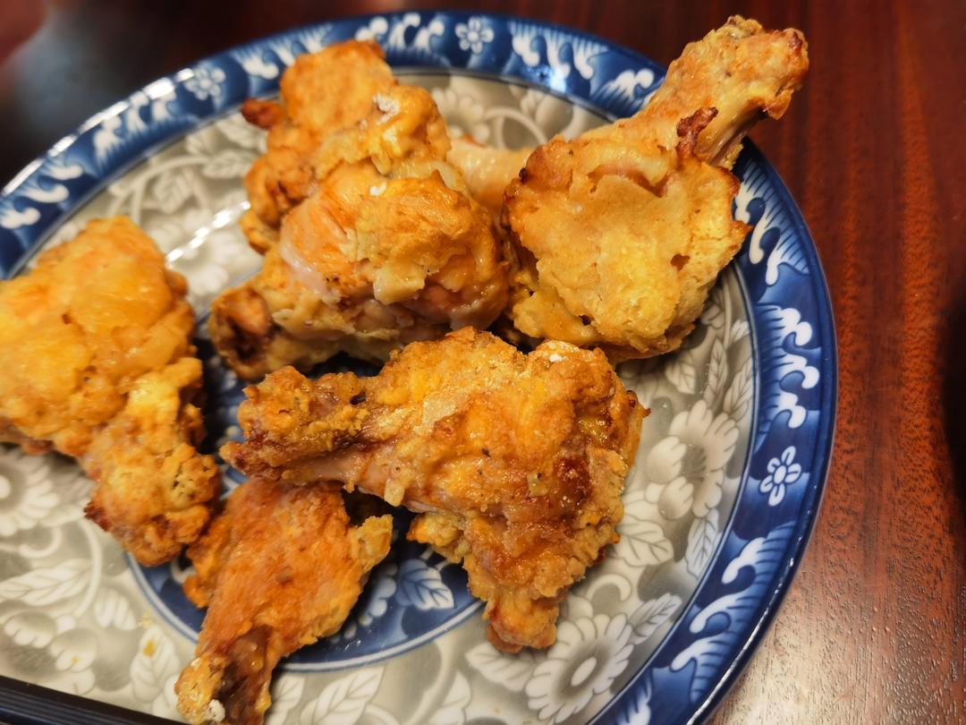 不用一滴油又鲜嫩多汁表皮酥脆的空气炸锅炸鸡腿🍗