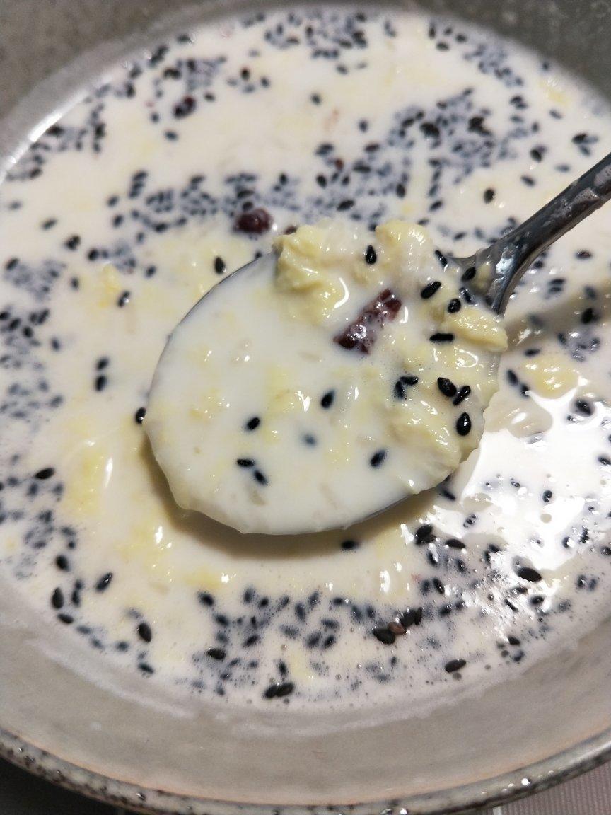 牛奶鸡蛋醪糟 冬日里最爱的甜品汤