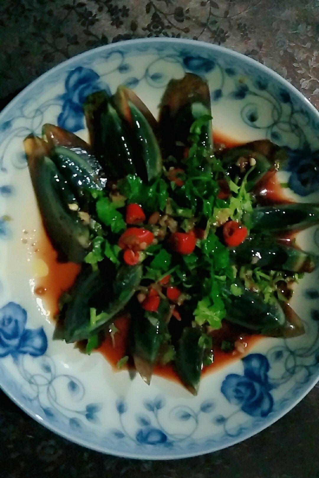 凉拌皮蛋
