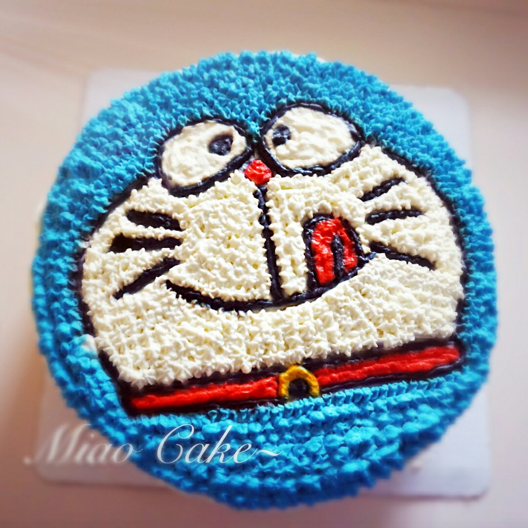 机器猫奶油蛋糕