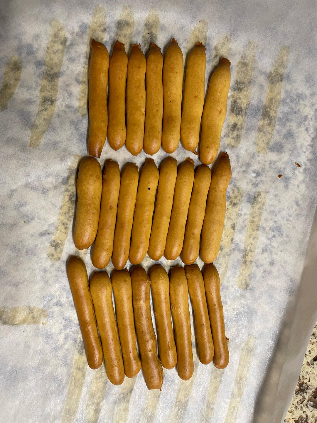 宝宝零食纯蛋黄手指饼干