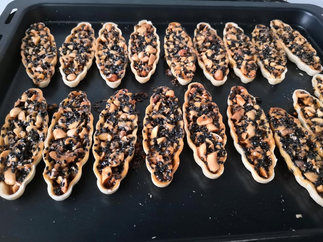 焦糖杏仁糯米船