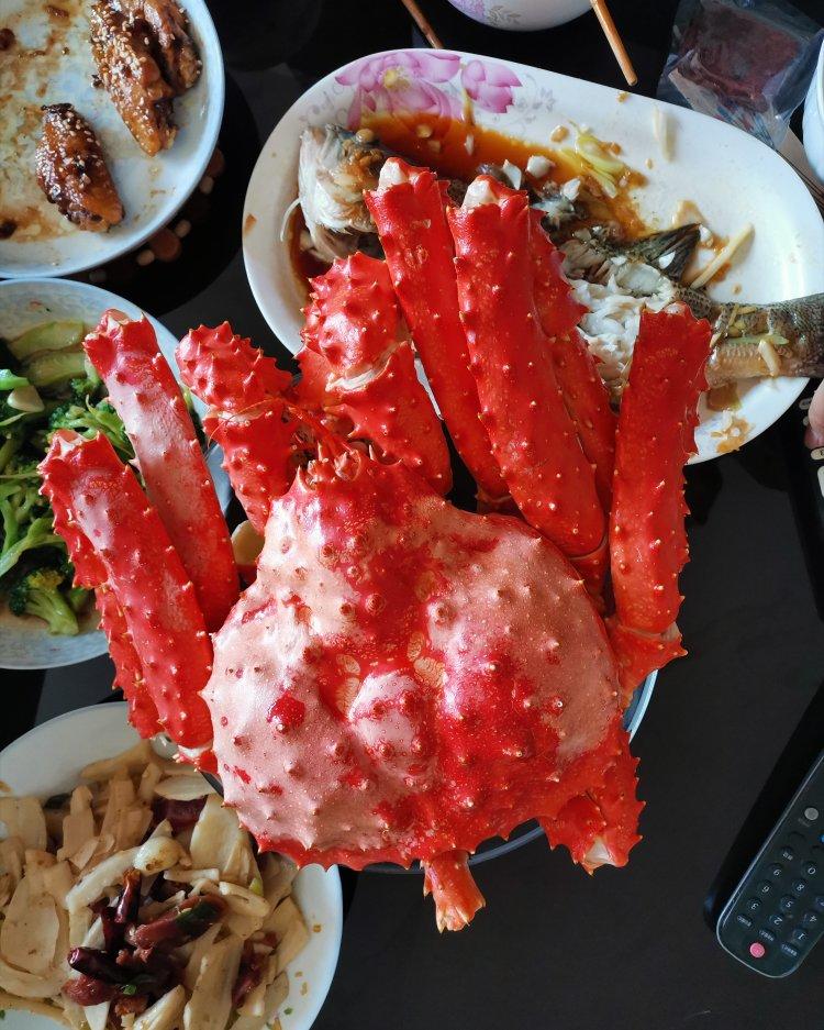 清蒸帝王蟹（图解处理方法）