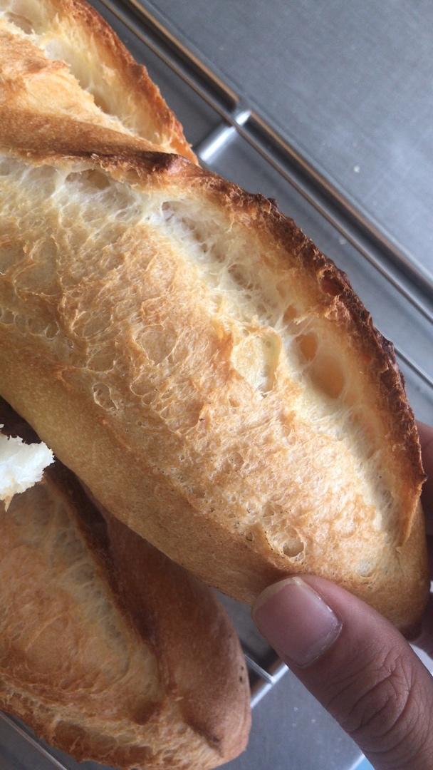 家用烤箱之简单的手揉法棍（全程动态示例）