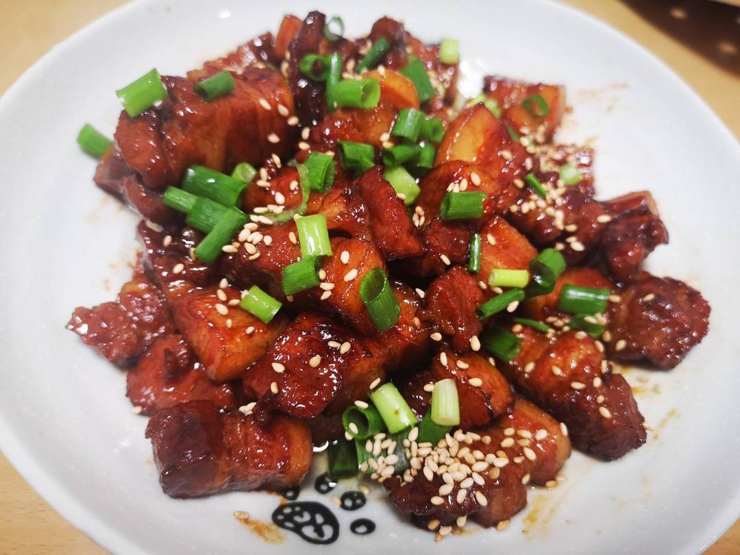 私房红烧肉 垂涎三尺软糯无比