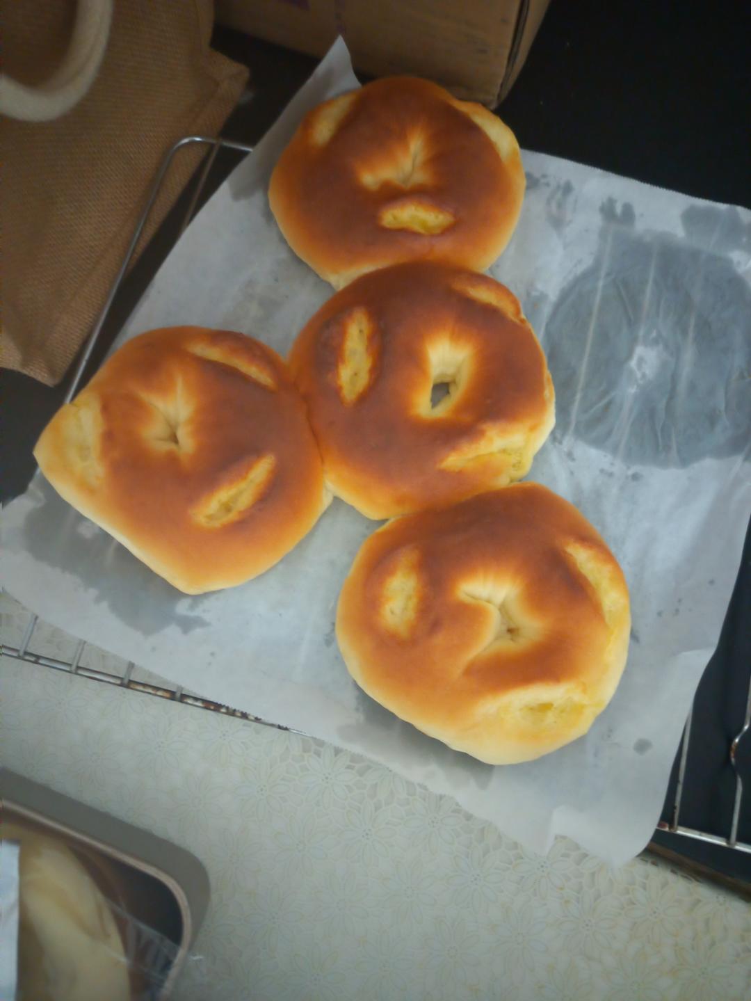 比云朵还软的牛奶面包，液种法甜面包太好吃了！