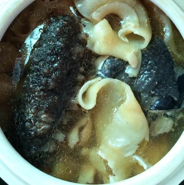 肥膘啊做的【小森妈妈菜谱】海参瘦肉炖花胶