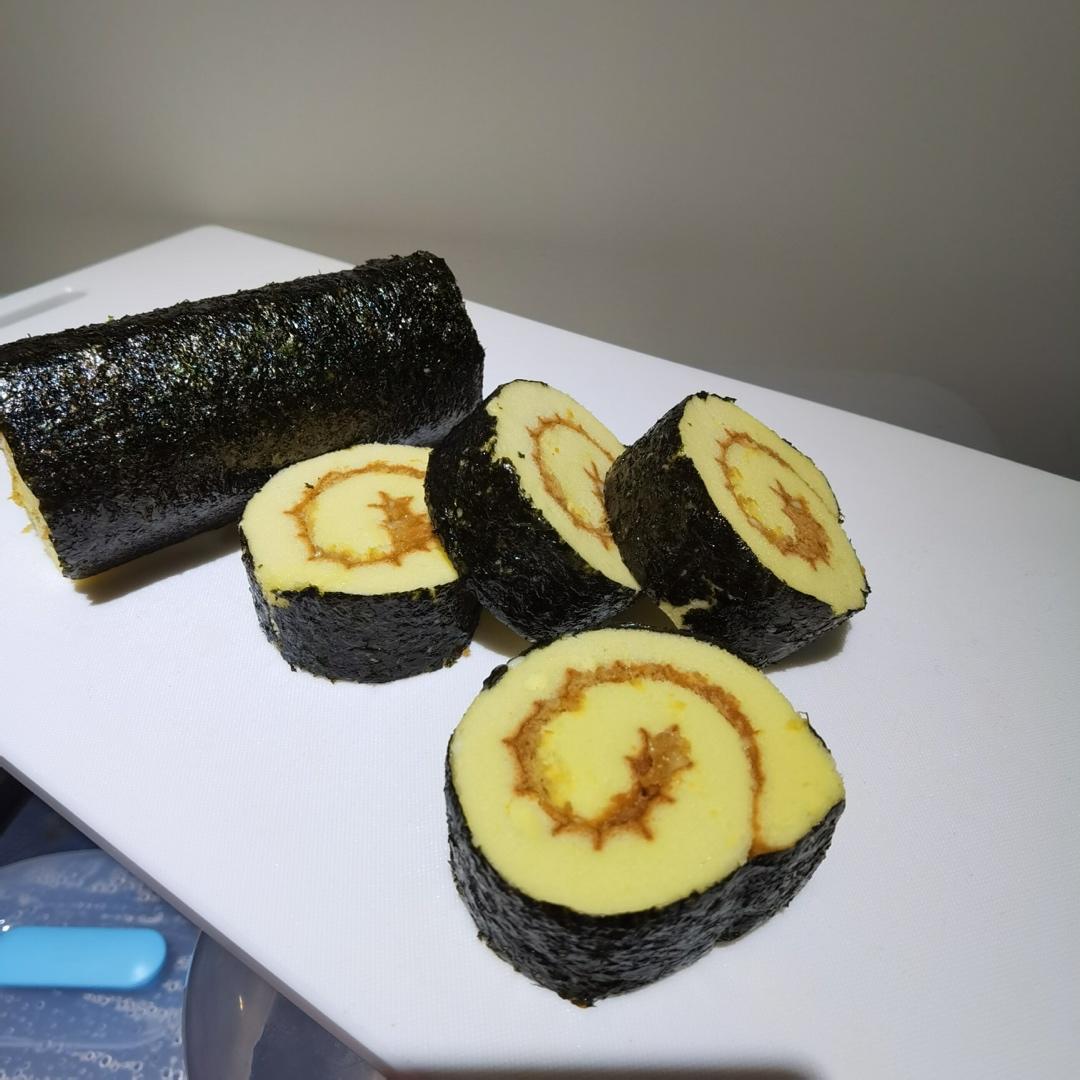 海苔肉松蛋糕卷