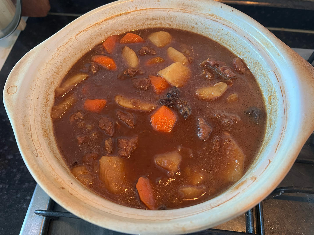 沙沙土豆胡萝卜炖牛肉