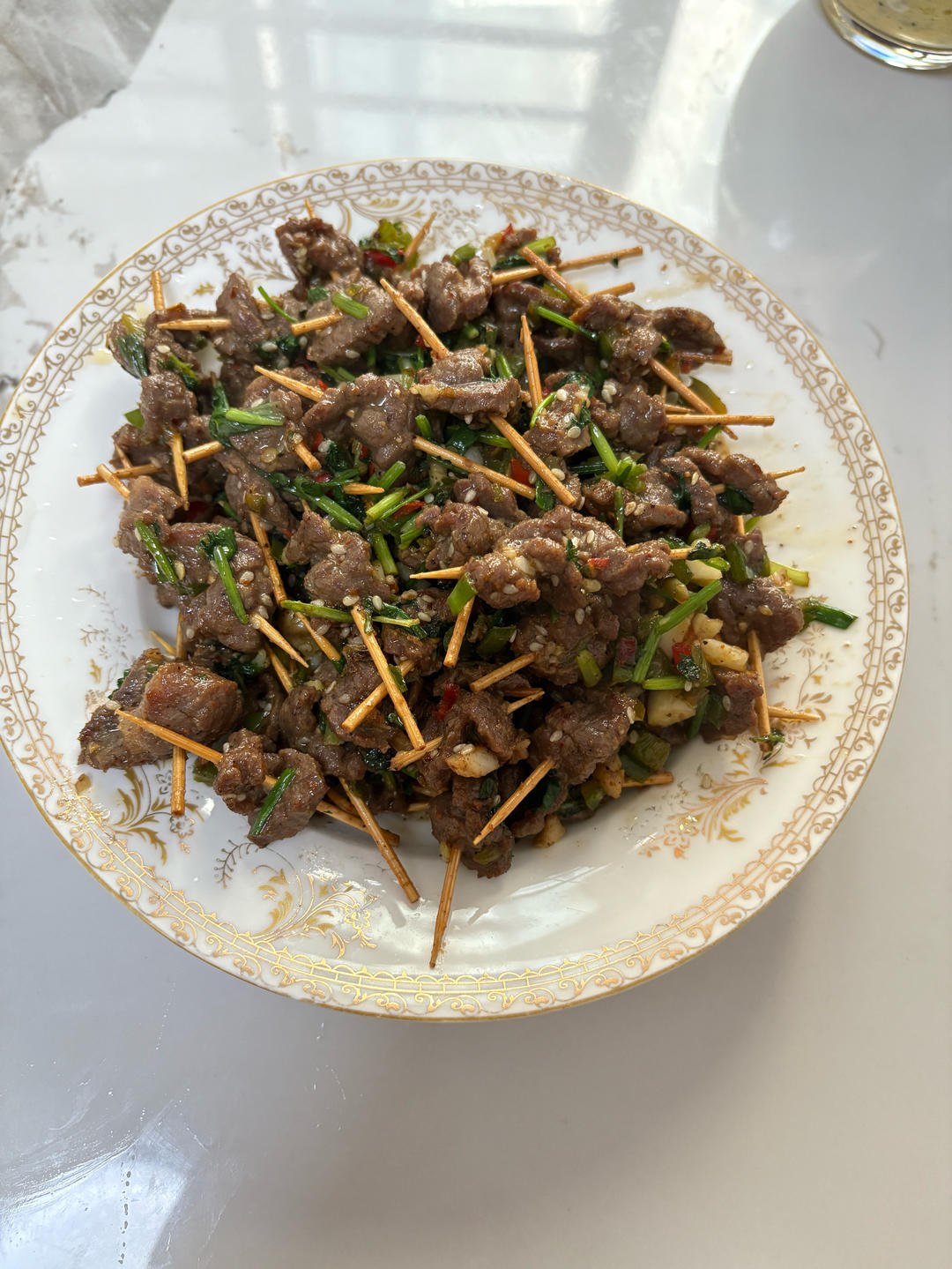 好吃到没朋友的牙签肉