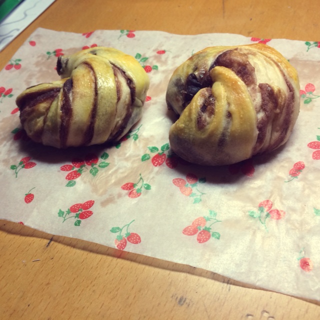 豆沙卷面包