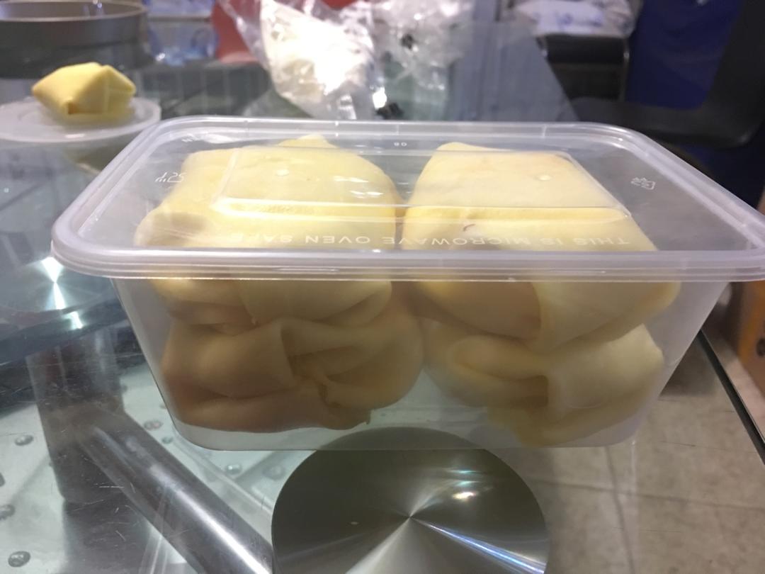《Tinrry下午茶》教你做芒果班戟和芒果千层饼