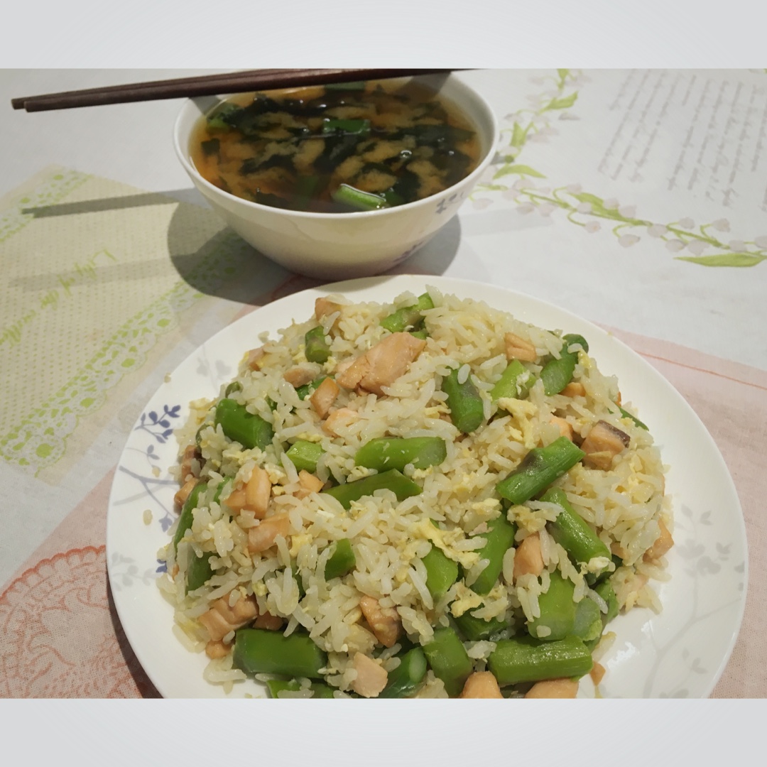 三文鱼炒饭