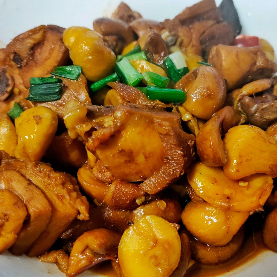 香菇板栗焖鸡