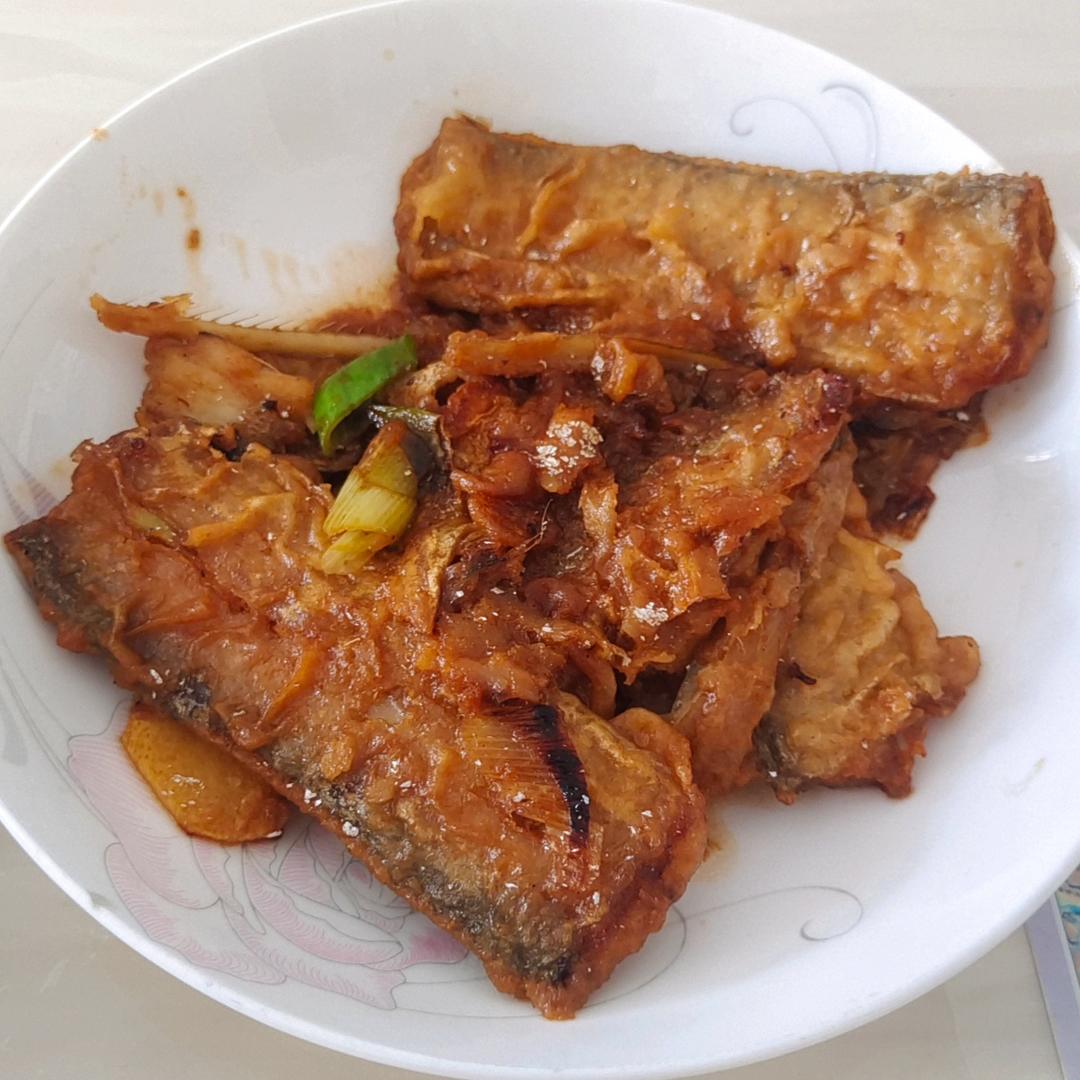 红烧带鱼