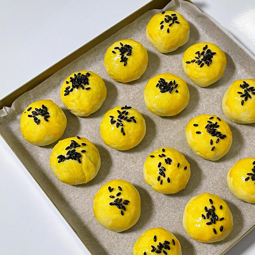 用了七年的方子-蛋黄酥