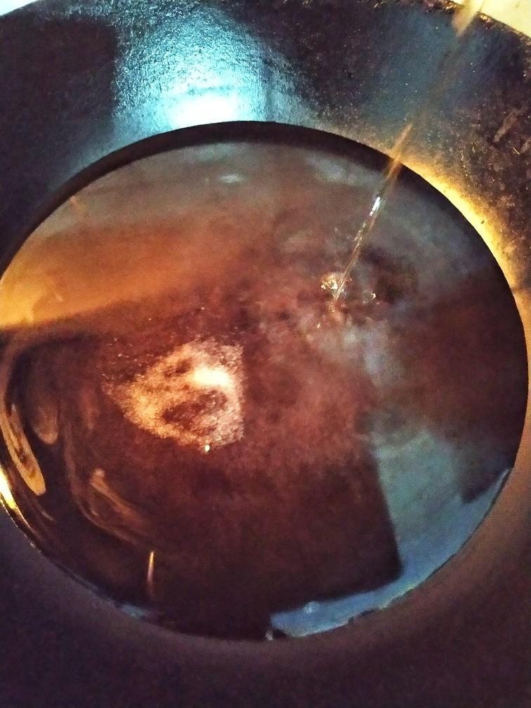 爆炒海蛎子的做法 步骤3