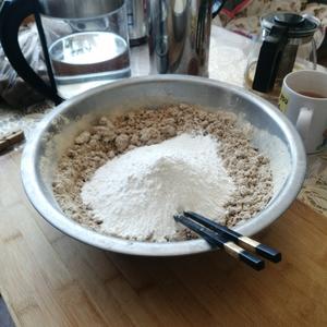 北方糙汉——烫面地瓜面包子的做法 步骤2