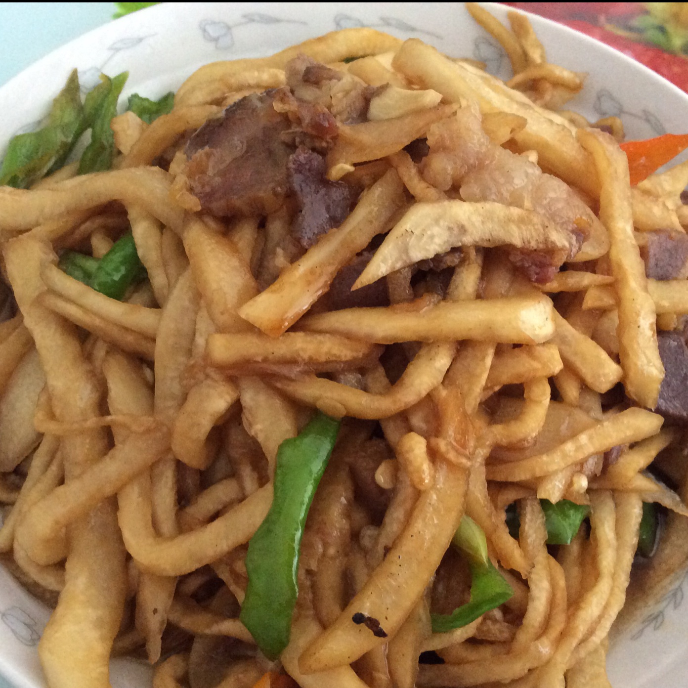 胡萝卜炒肉