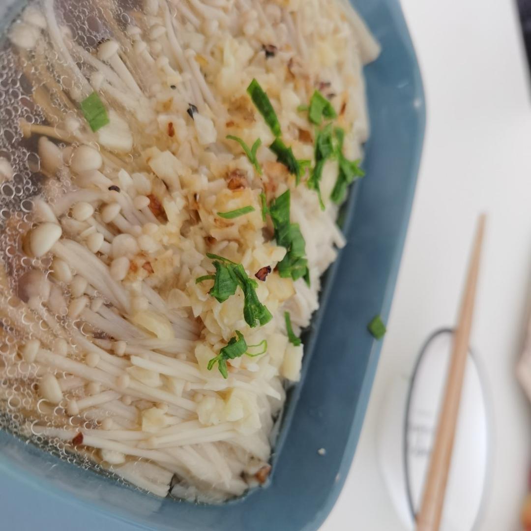 蒜蓉蒸金针菇