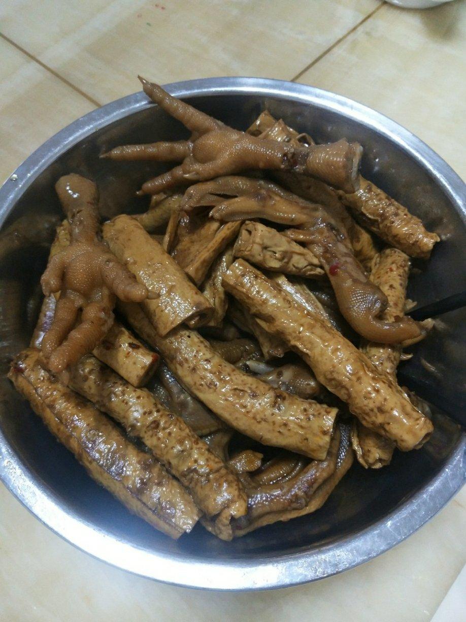 香辣卤鸡爪