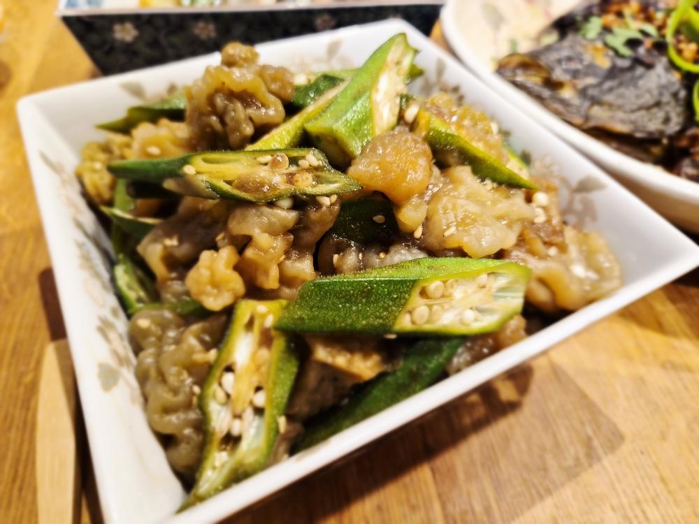 家常鲜食#浇汁秋葵绣球菌