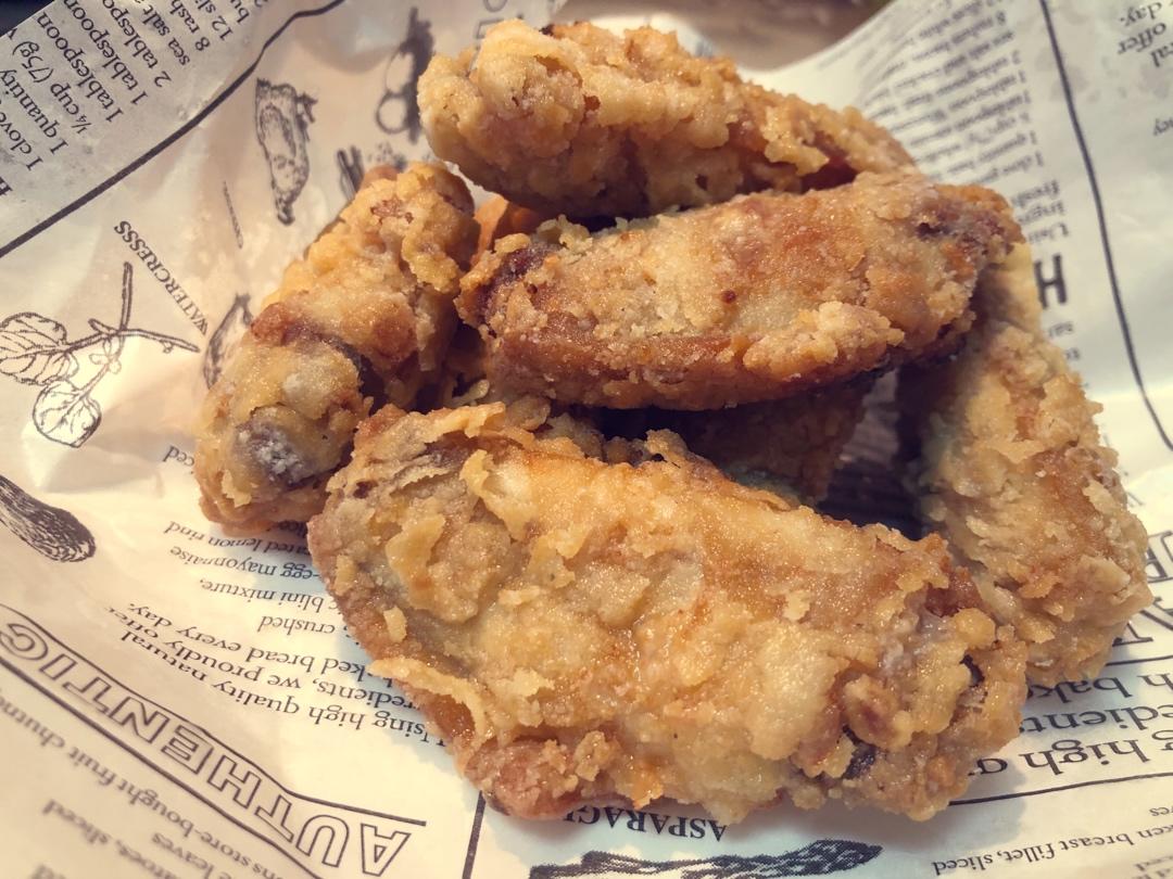 蒜香酥皮炸鸡翅