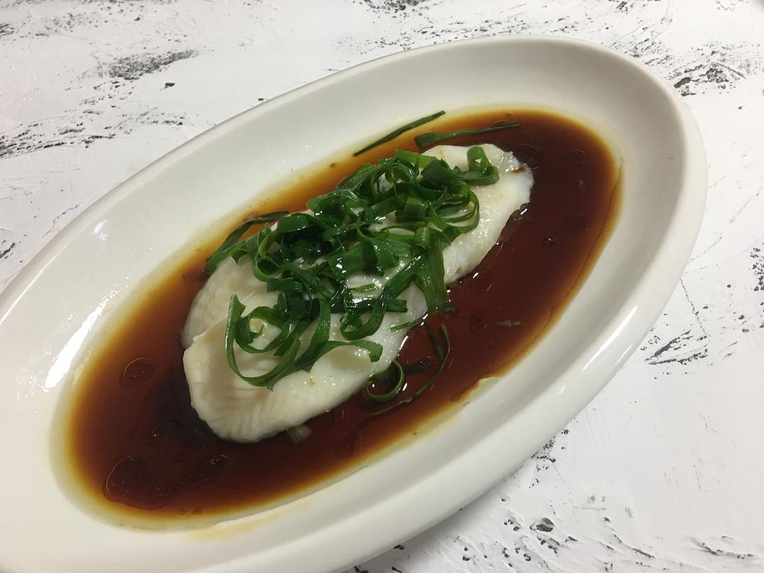 乐活教主的美食之——清蒸巴沙鱼柳的做法