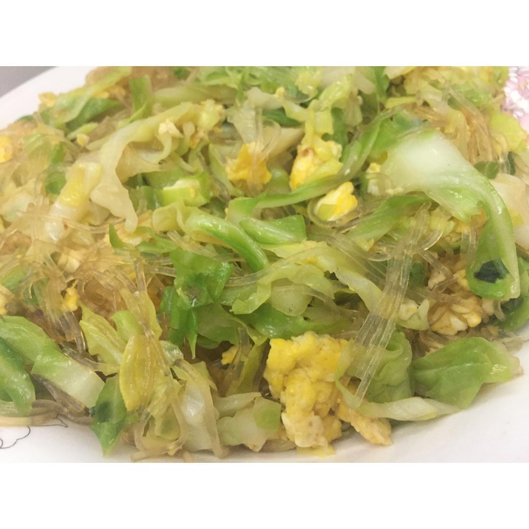 包菜粉丝炒鸡蛋