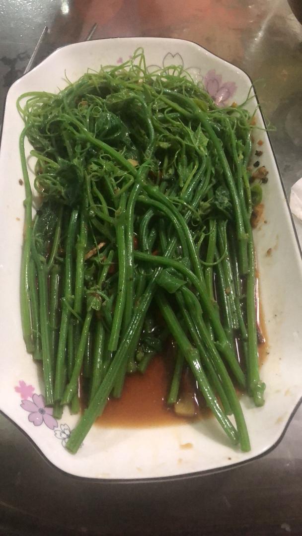 凉拌龙须菜