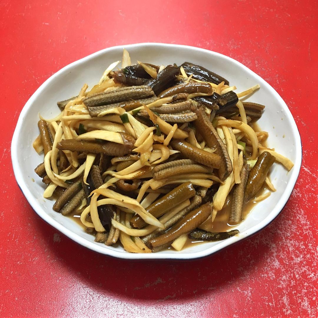 茭白炒鳝丝