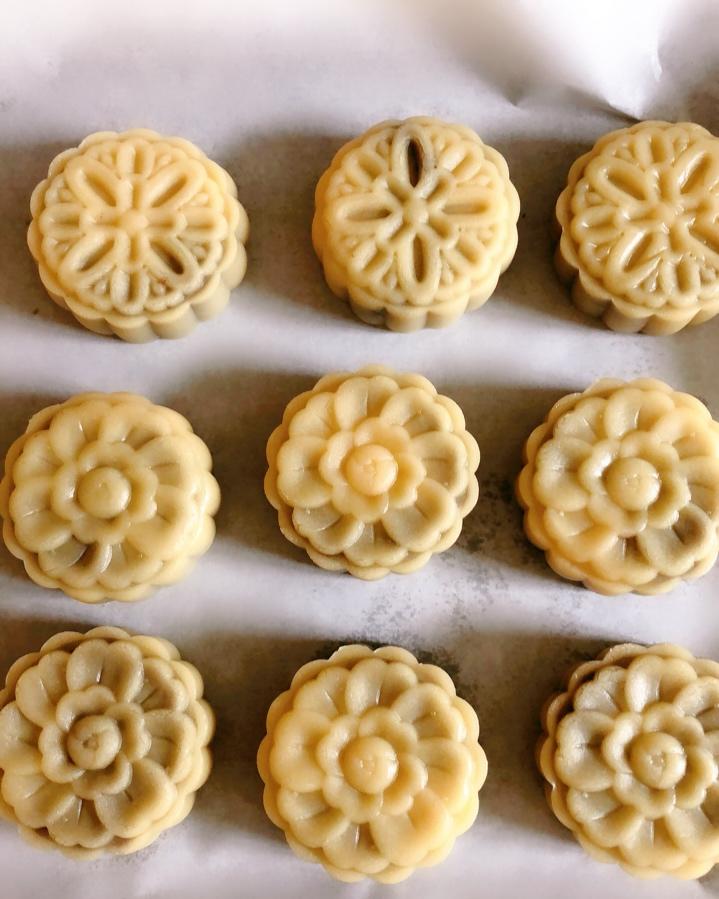 广式豆沙月饼（75克、50克、各种规格都有）