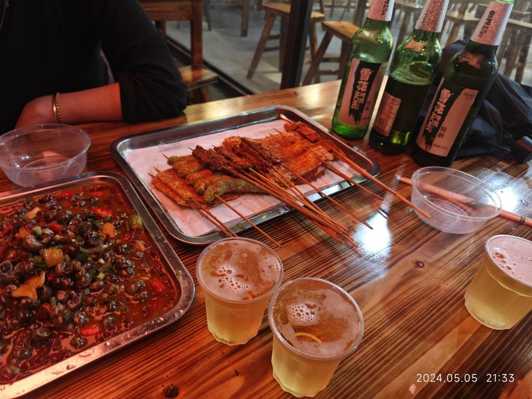 爱吃辣的多米乐做的宵夜