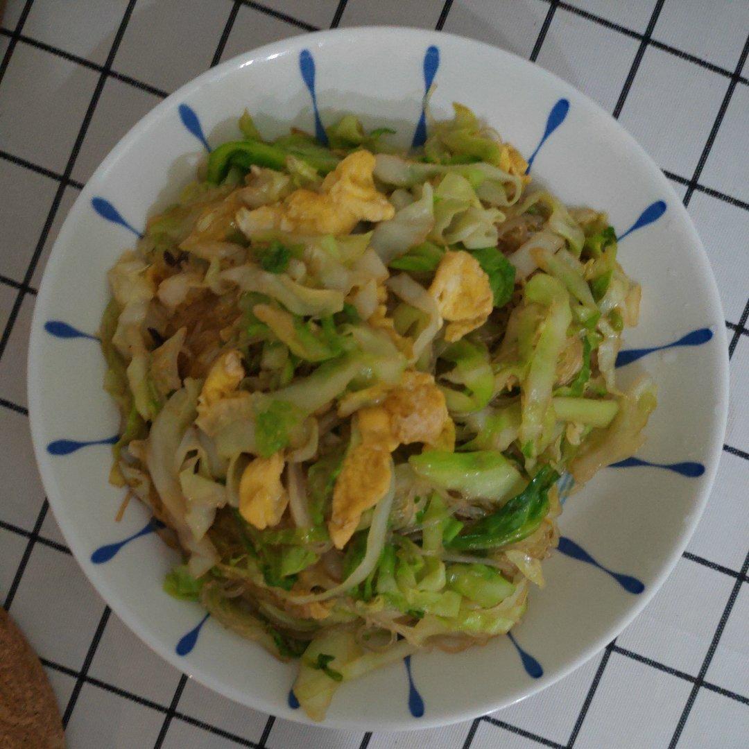 包菜炒粉丝