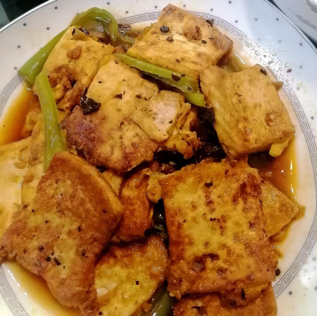 超级下饭的红烧豆腐