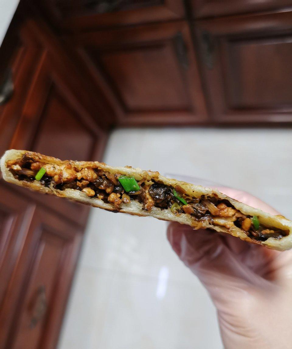 梅干菜猪肉烧饼