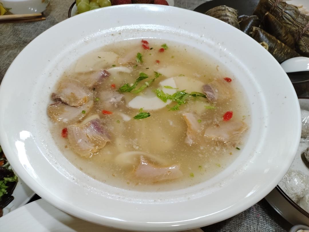 火腿鲜笋汤