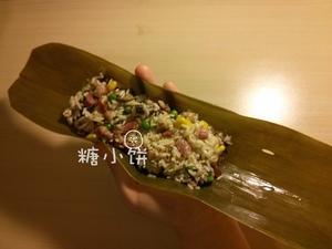 【培根香菇豌豆粽子】龙舟形包法2的做法 步骤5