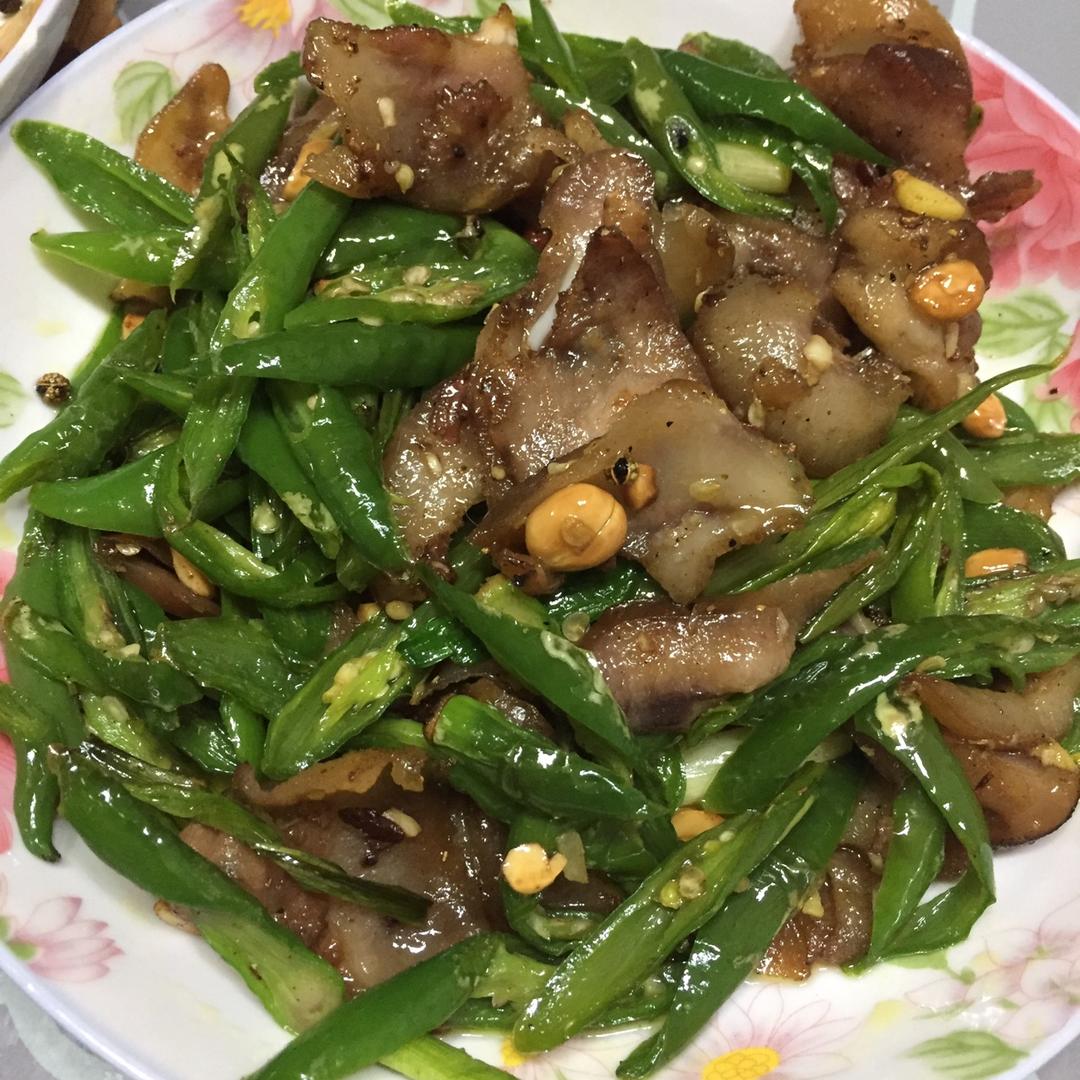 青椒炒猪拱嘴