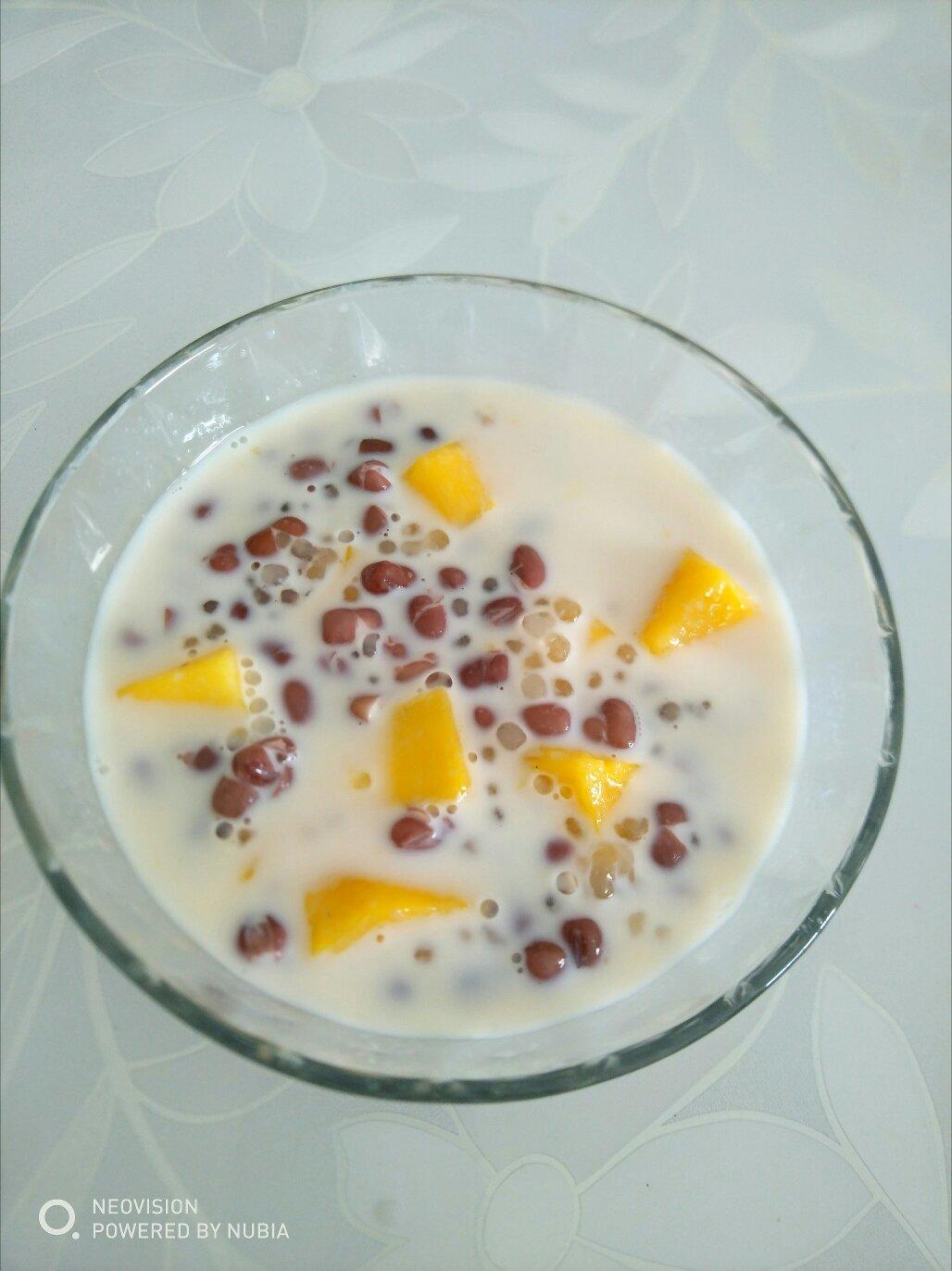 姽婳_69m7做的红豆牛奶西米露