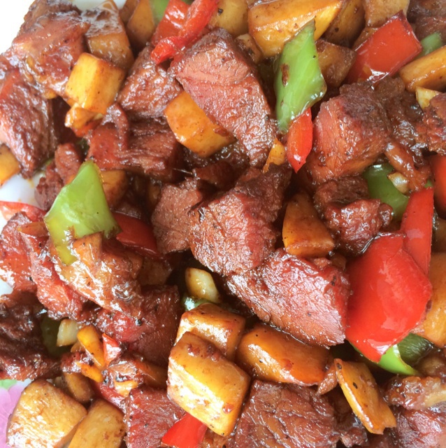 黑椒杏鲍菇牛肉粒