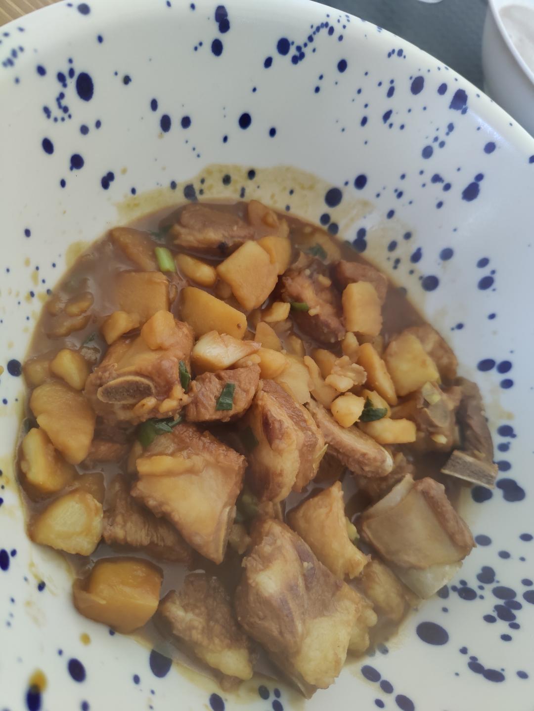 超香的红烧土豆炖肉🥔