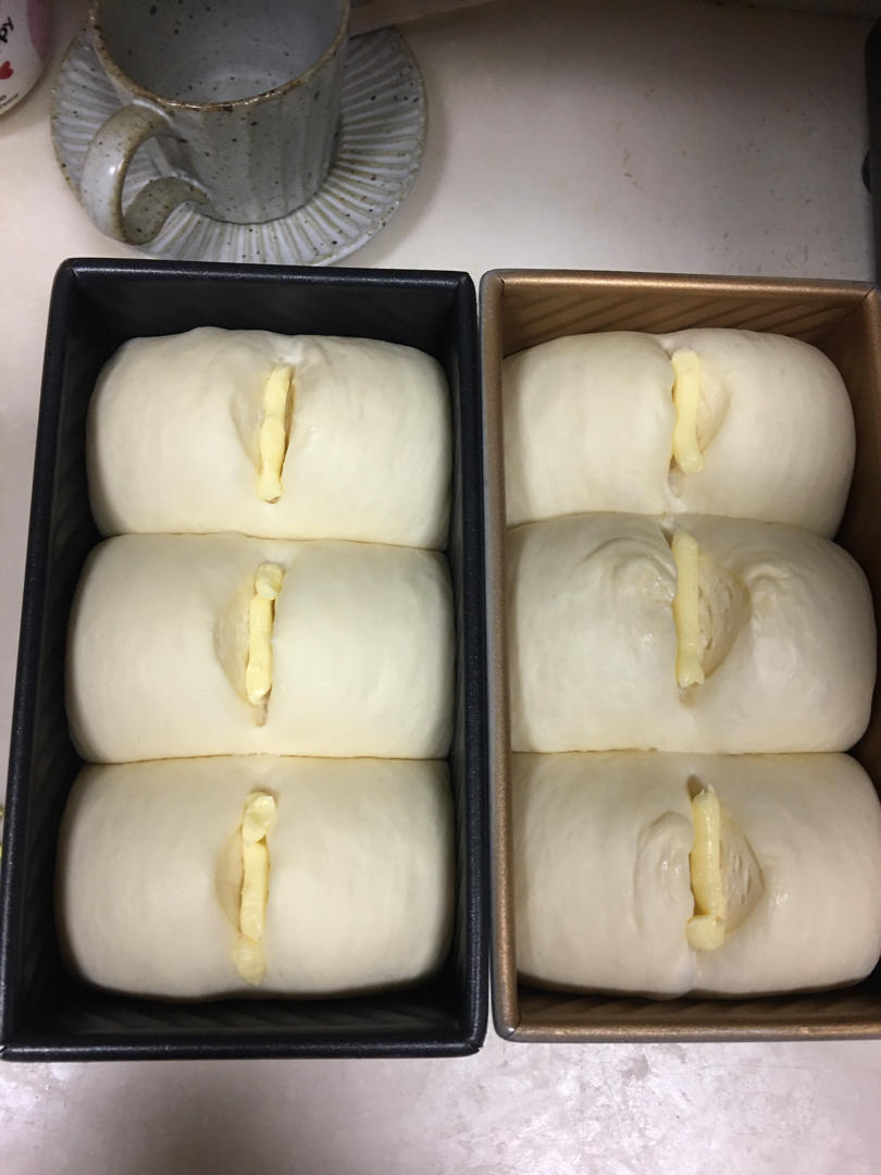 鲜奶液种超熟吐司